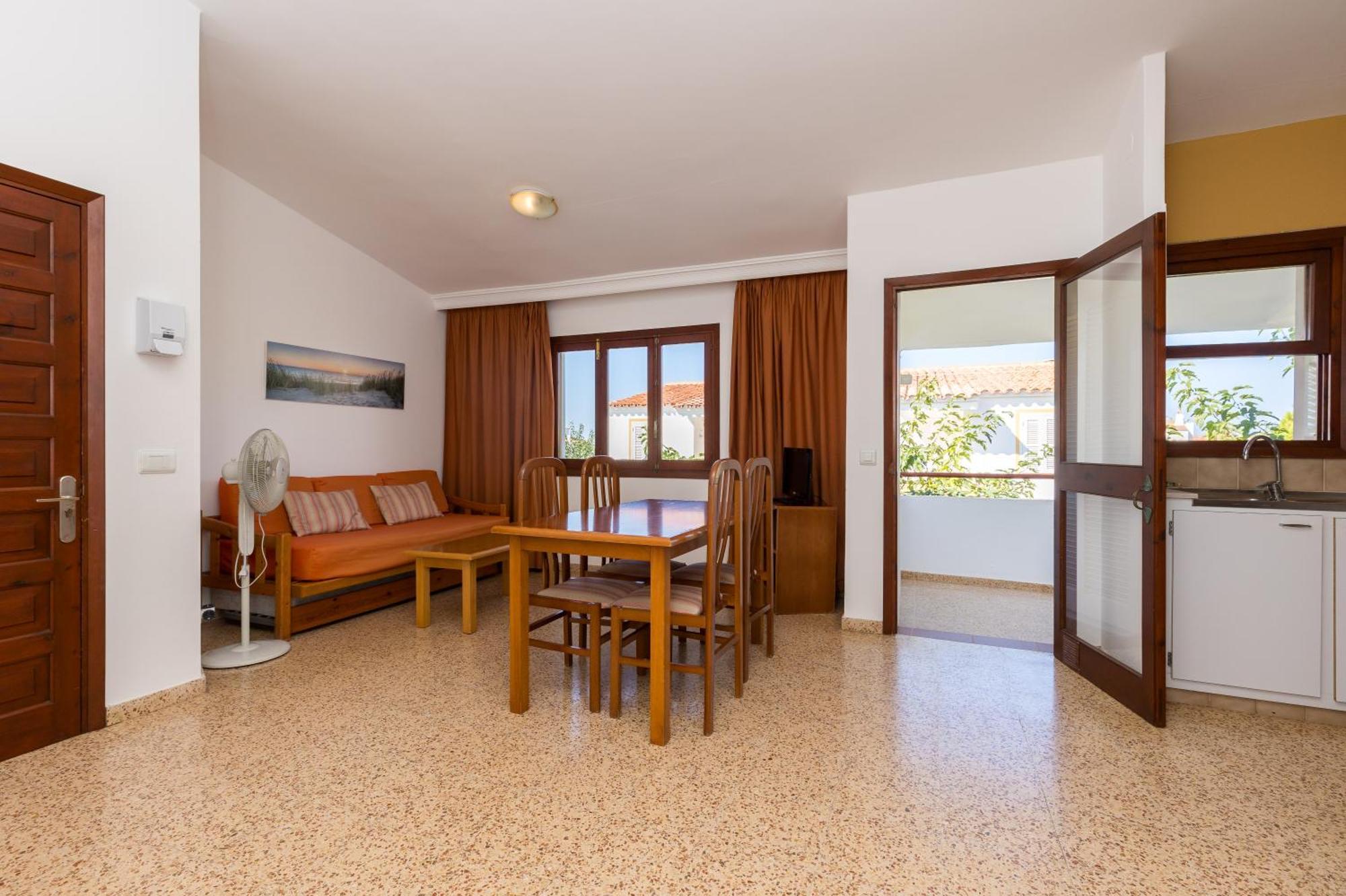 Apartamentos Casa Del Sol Cala Blanca  Exterior foto