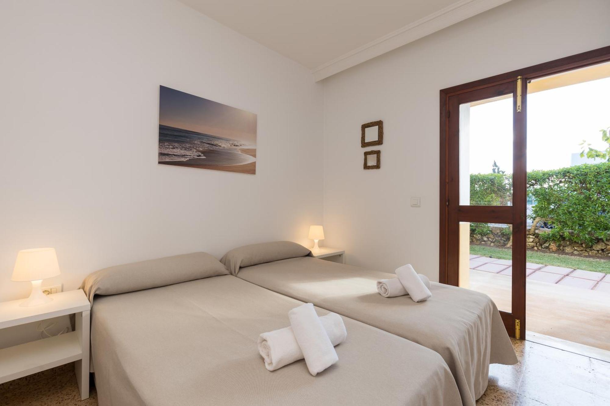 Apartamentos Casa Del Sol Cala Blanca  Exterior foto